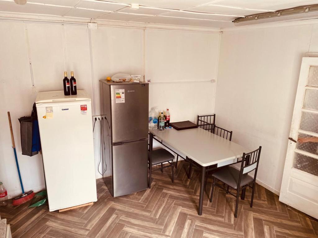 Hostel Paihuen Puerto Natales Zewnętrze zdjęcie